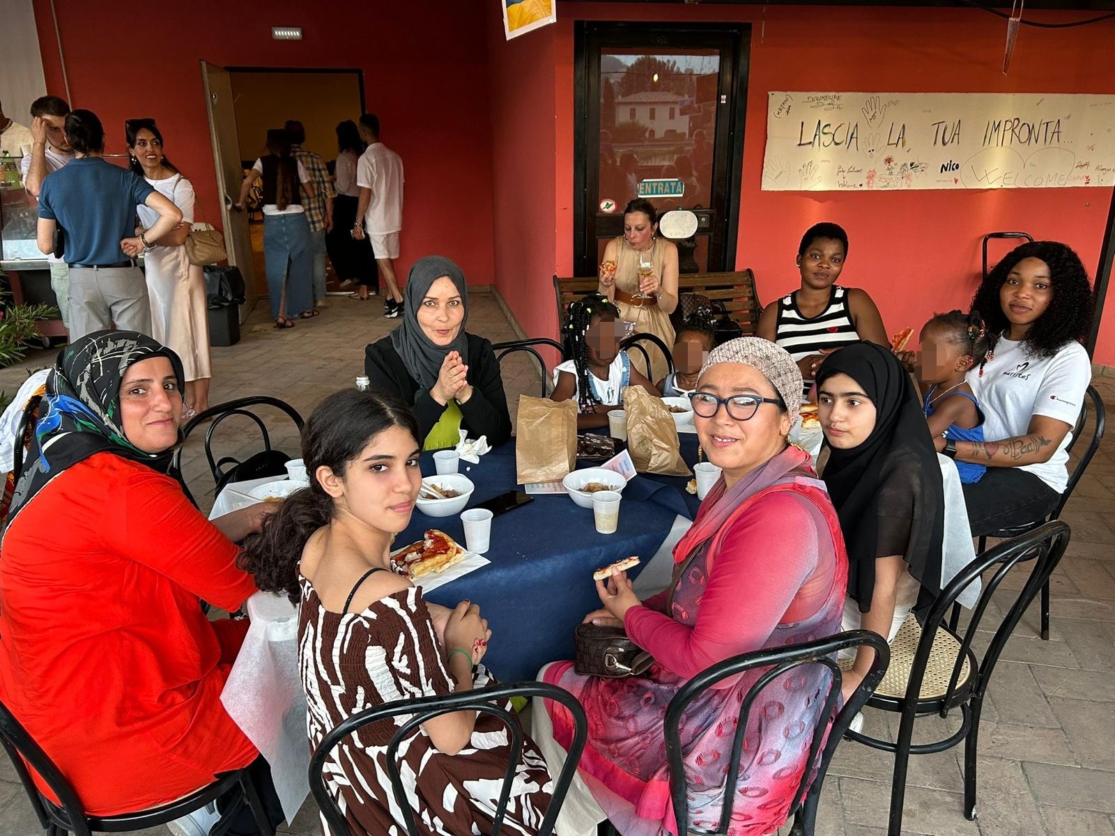 Donne migranti sartoria spoleto